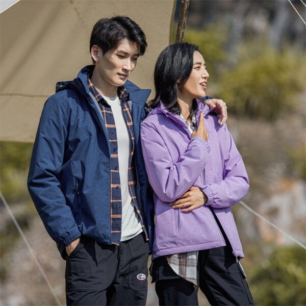 Couples’ Softshell Jackets – Windproof, Insulated, and Fleece-Lined for Outdoor Activities