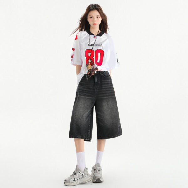 Women's 7-Inch Flared Leg Jeans – Modern Wide-Leg Denim