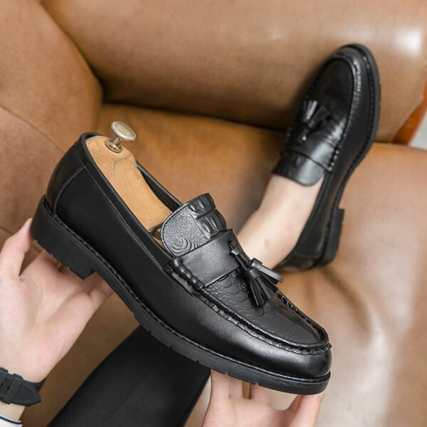 Men’s Personalized Leather Tassel Loafers – Trendy Pointed Toe Casual Dress Shoes